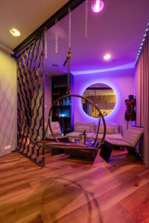 BDSM BAST SWING KLIMA Apartamenty Przestrzenna 98 Lustra super wygodne łóżko , huśtawka ,dla dorosłych ADULTS ONLY